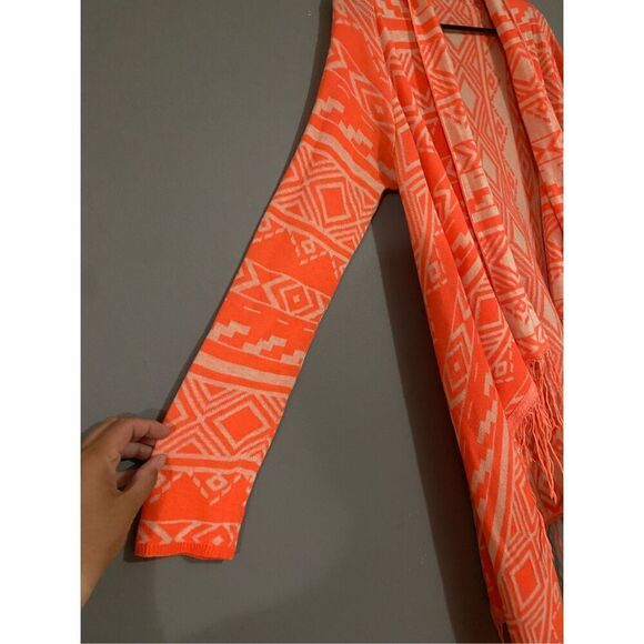BLU PEPPER Neon Coral Knit Aztec Fringe Cardigan Size Medium - Picture 3 of 7